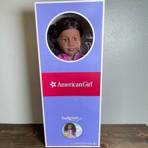 American Girl Truly Me #85 18" Doll With Dark Curly Hair and Brown Eyes W/Book